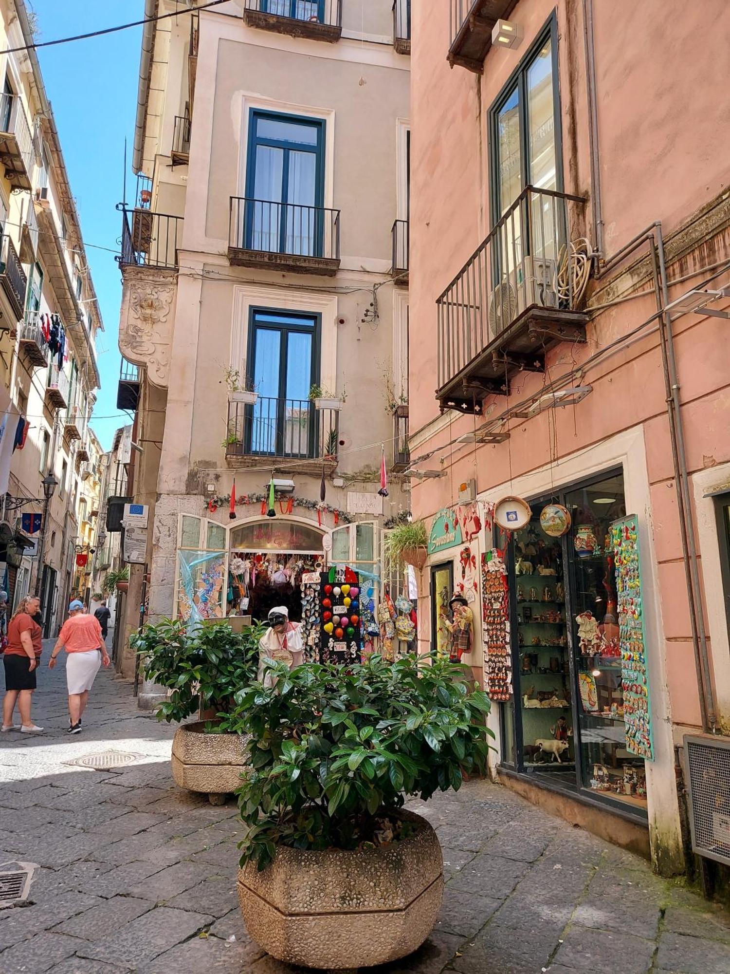 Philia Apartment Salerno Luaran gambar